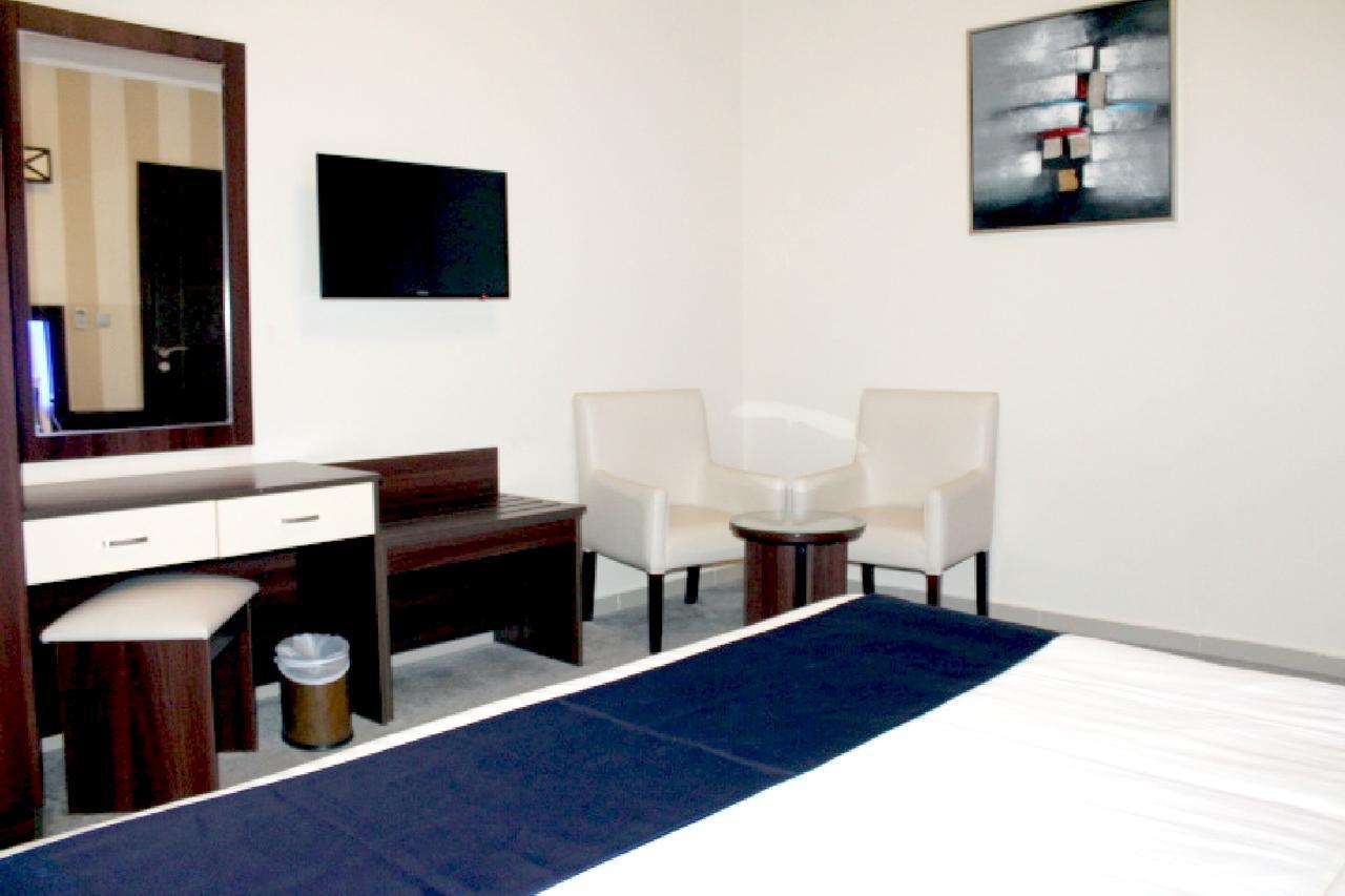 Blue Night Hotel Jeddah Eksteriør billede